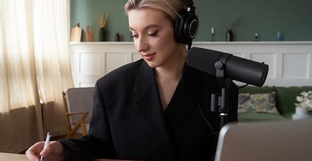Audio Transcription Services that Are Instant and Efficient